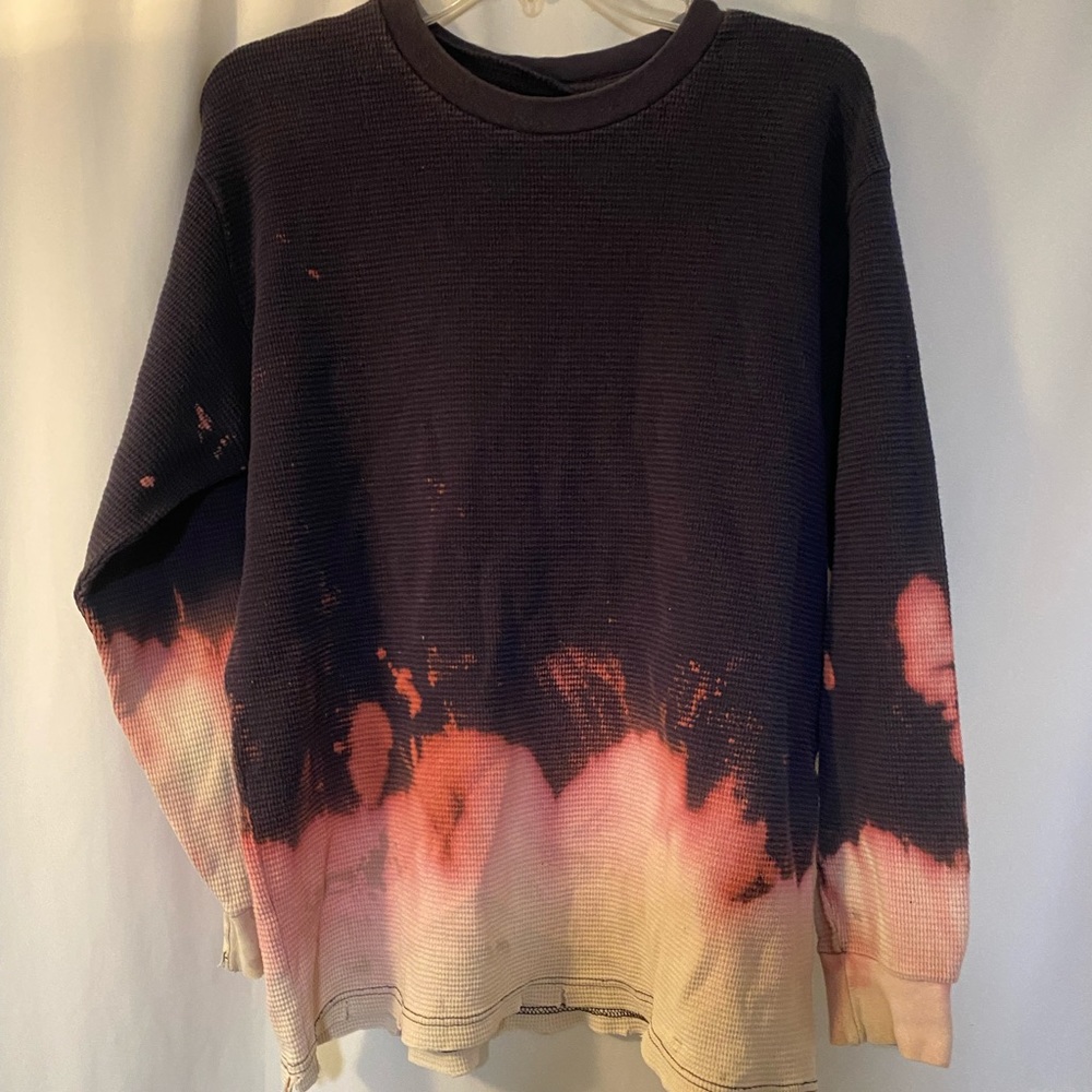 bleached long sleeve